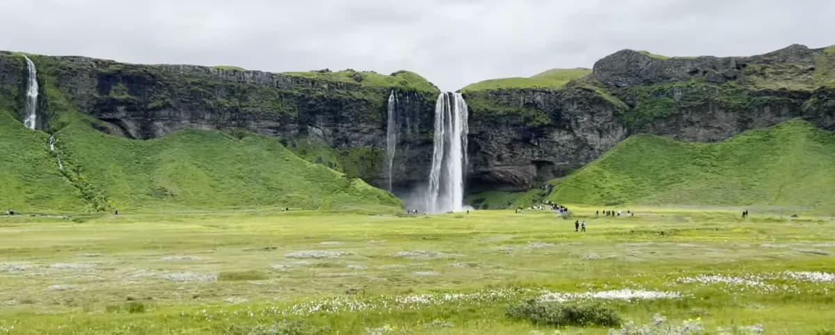 Seljalandsfoss in summer